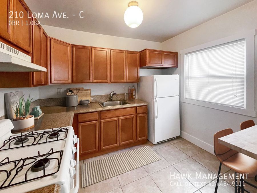 Location! Location! Location! 210 Loma Ave property image