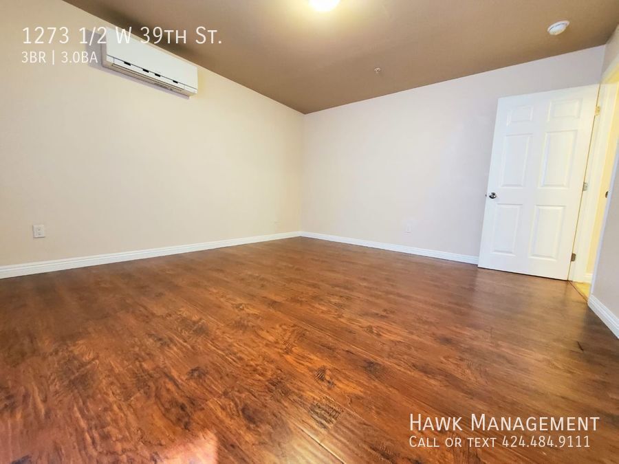 Prime USC-Adjacent 3-Bed/3-Bath Modern Home – Your Perfect LA Student or Family Retreat! property image