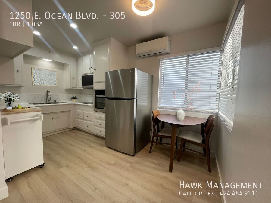 Beach at Your Door | Renovated Ocean Blvd Unit- 2 Weeks Rent Free - HUGE PRICE REDUCTION!!!! property image