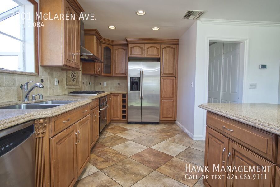 Wonderful 4 beds/2 baths House in West Hills! Huge Yard! Garage Parking! property image