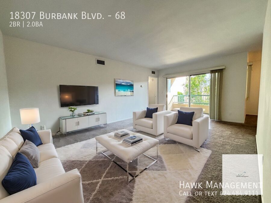 Stunning Top-Floor 2-Bedroom, 2-Bath Condo in Tarzana! property image