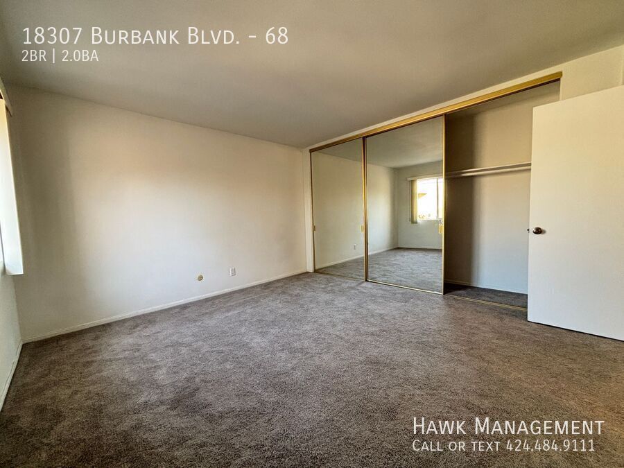 Stunning Top-Floor 2-Bedroom, 2-Bath Condo in Tarzana! property image