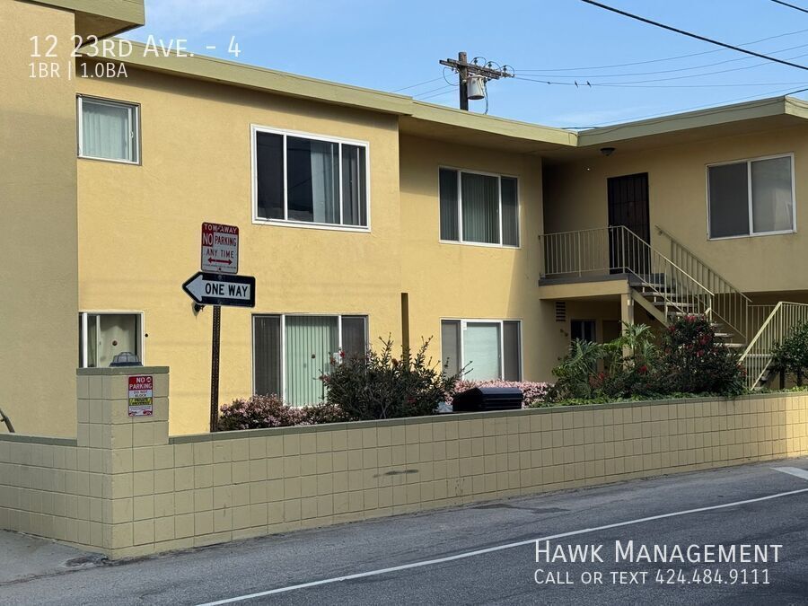 Prime Venice Beach Walk Street Apartment – 12 23rd Ave #4 property image