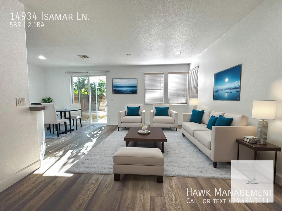 5 bedrooms and 3 bath house in a private community at North Hills property image