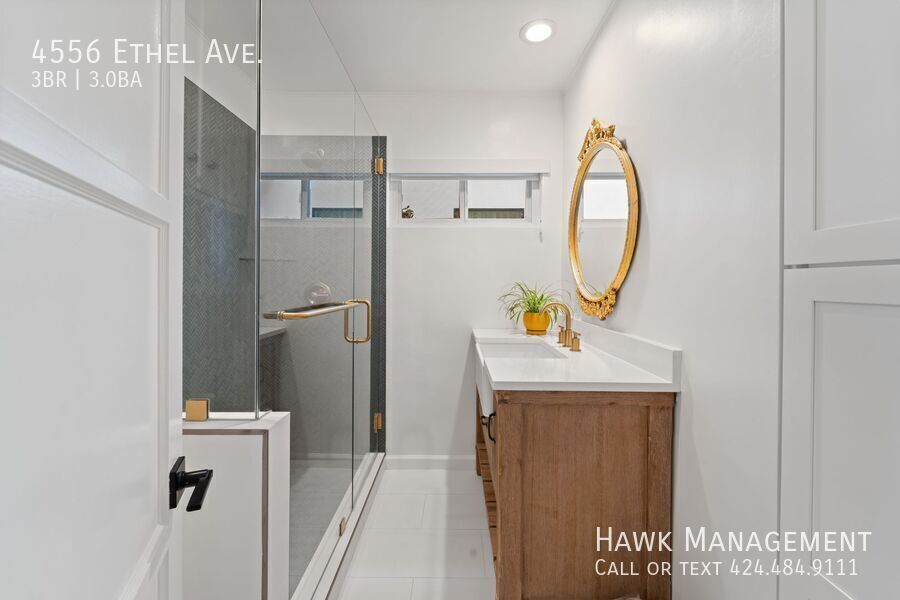 Charming Updated 3BD/3BA Ranch with Private Pool | Prime Studio City Corner Lot property image