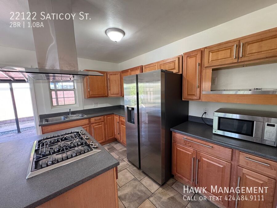 Move-in ready charmer in the heart of Canoga Park! property image