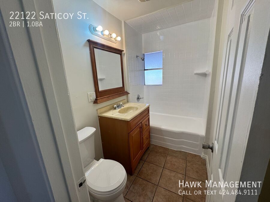 Move-in ready charmer in the heart of Canoga Park! property image