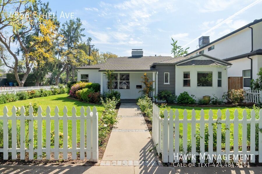Charming Updated 3BD/3BA Ranch with Private Pool | Prime Studio City Corner Lot property image