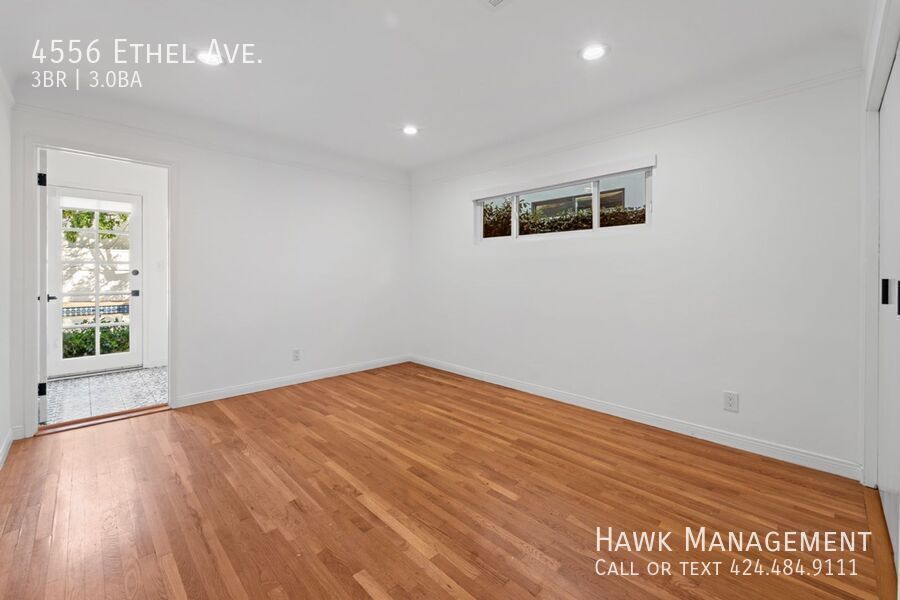 Charming Updated 3BD/3BA Ranch with Private Pool | Prime Studio City Corner Lot property image