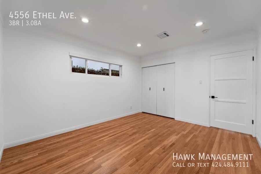 Charming Updated 3BD/3BA Ranch with Private Pool | Prime Studio City Corner Lot property image