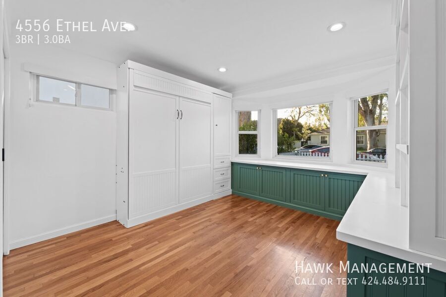 Charming Updated 3BD/3BA Ranch with Private Pool | Prime Studio City Corner Lot property image