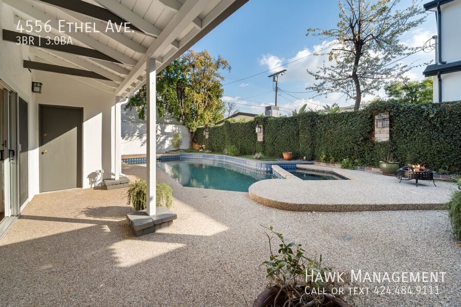 Charming Updated 3BD/3BA Ranch with Private Pool | Prime Studio City Corner Lot property image