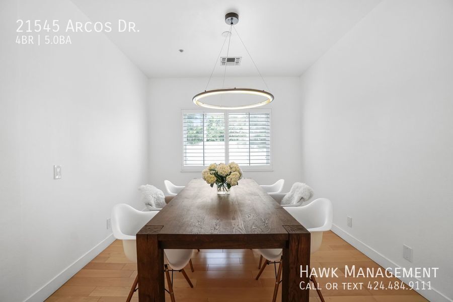 Luxury Living Awaits: Remodeled Woodland Hills Dream Home with Stunning Views! property image