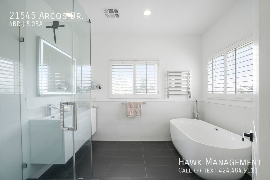 Luxury Living Awaits: Remodeled Woodland Hills Dream Home with Stunning Views! property image