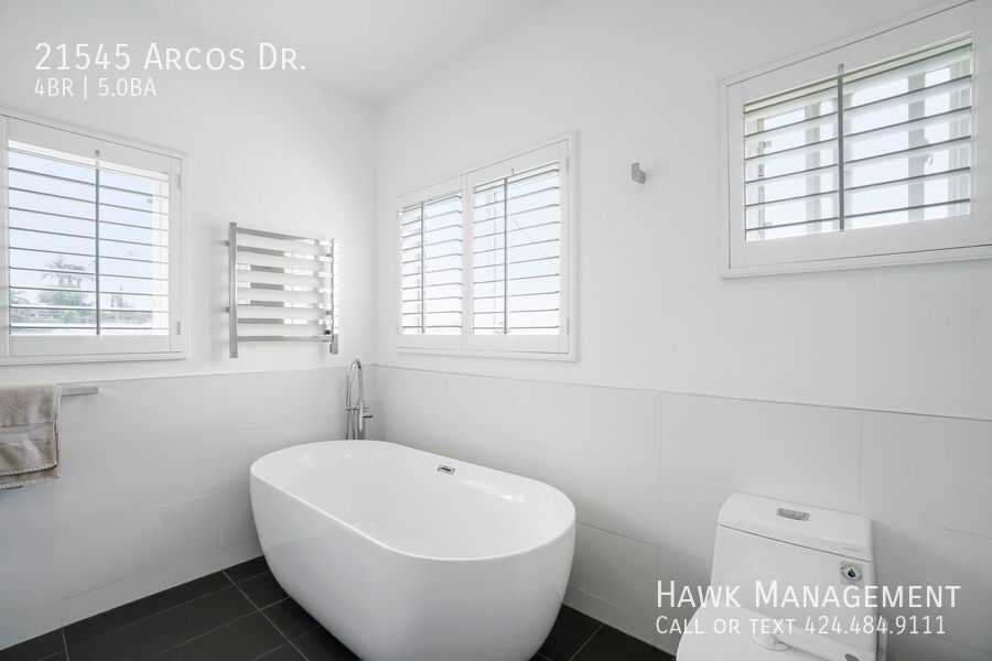 Luxury Living Awaits: Remodeled Woodland Hills Dream Home with Stunning Views! property image