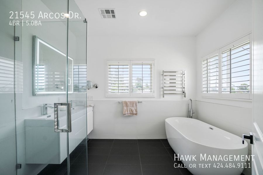 Luxury Living Awaits: Remodeled Woodland Hills Dream Home with Stunning Views! property image