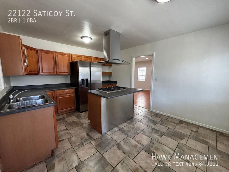 Move-in ready charmer in the heart of Canoga Park! property image