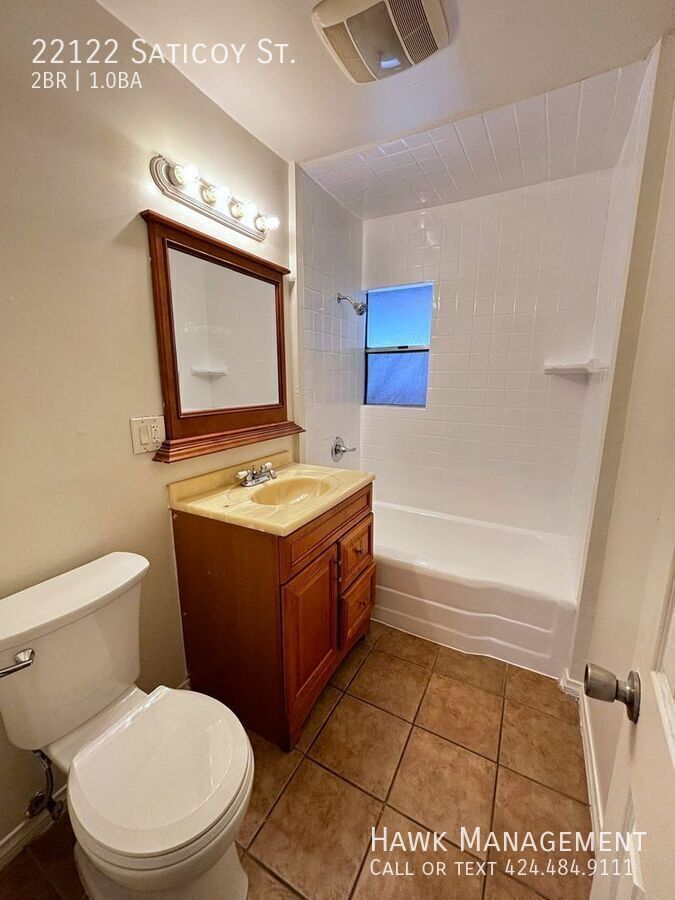 Move-in ready charmer in the heart of Canoga Park! property image