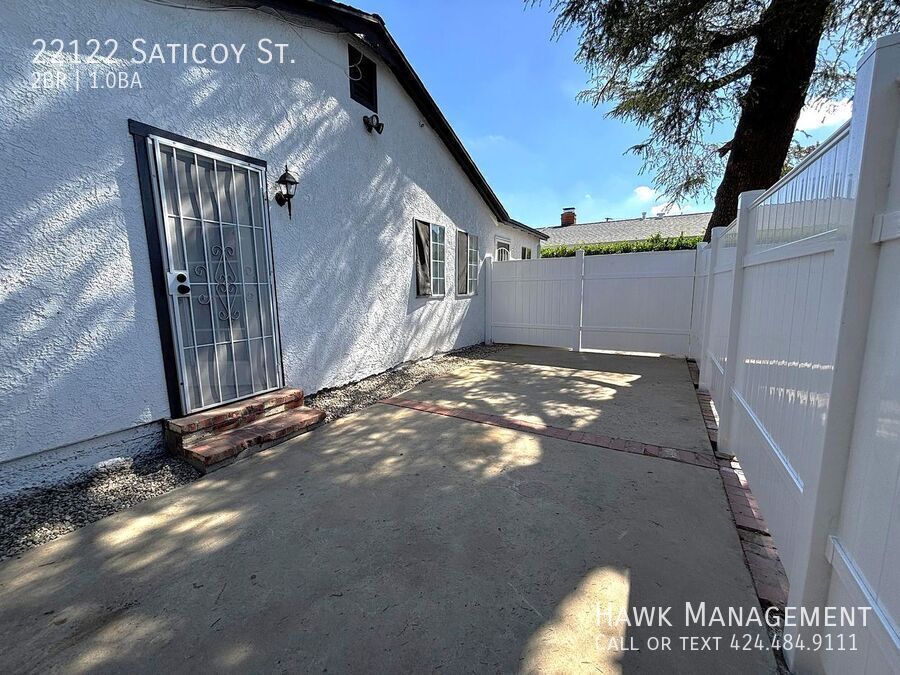 Move-in ready charmer in the heart of Canoga Park! property image