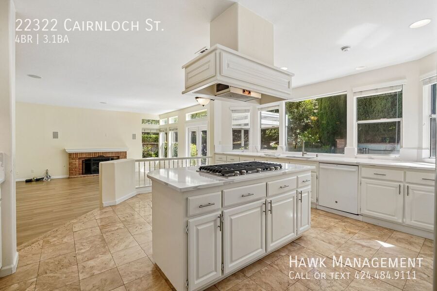 Stunning Mulholland Heights Home with Pool in Calabasas property image