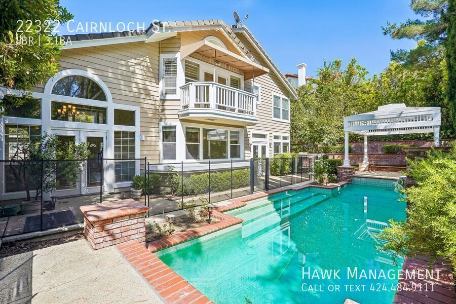 Stunning Mulholland Heights Home with Pool in Calabasas property image