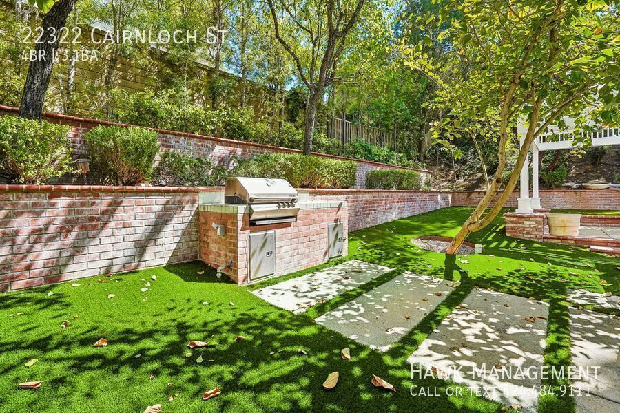 Stunning Mulholland Heights Home with Pool in Calabasas property image