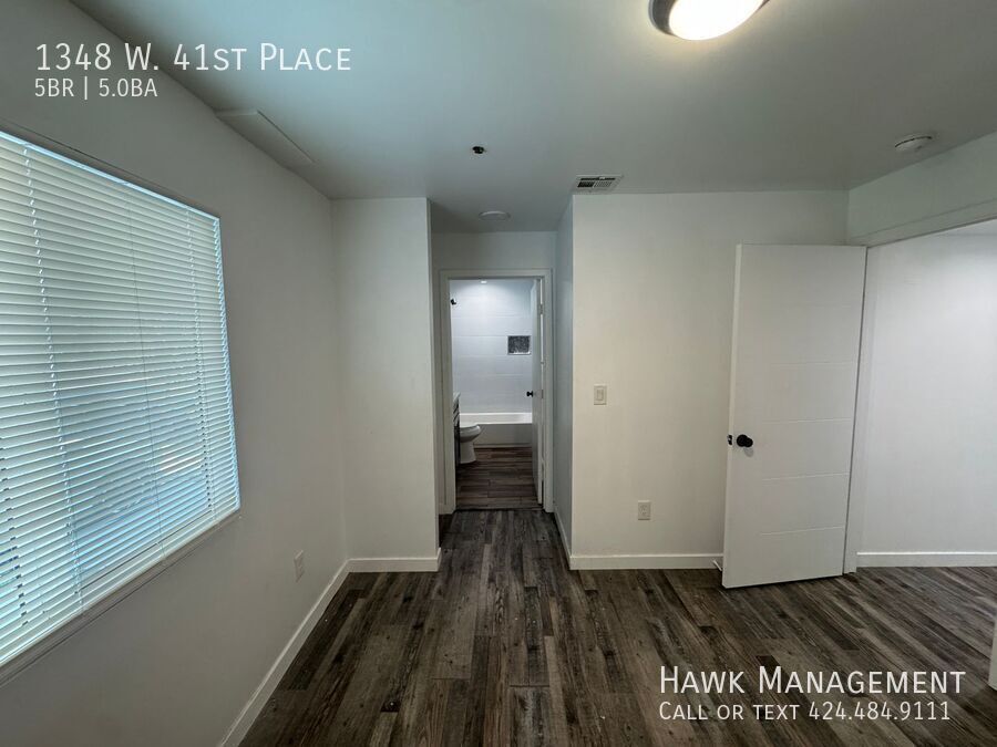 Spacious 5 Bed | 5 Bath Home in Vibrant South LA property image