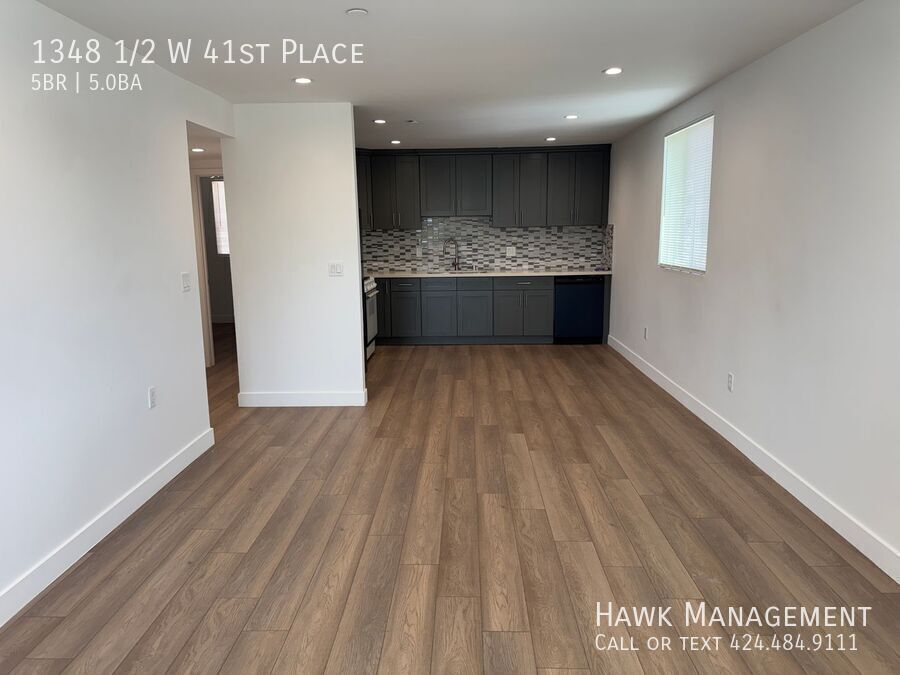 Spacious 5-Bedroom, 5-Bathroom at 1348 1/2 W 41st Place property image