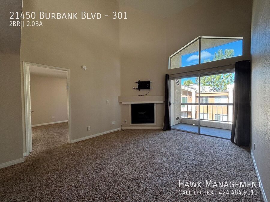 Beautiful 2 Bedroom 2 Bathroom Home in Woodland Hills property image