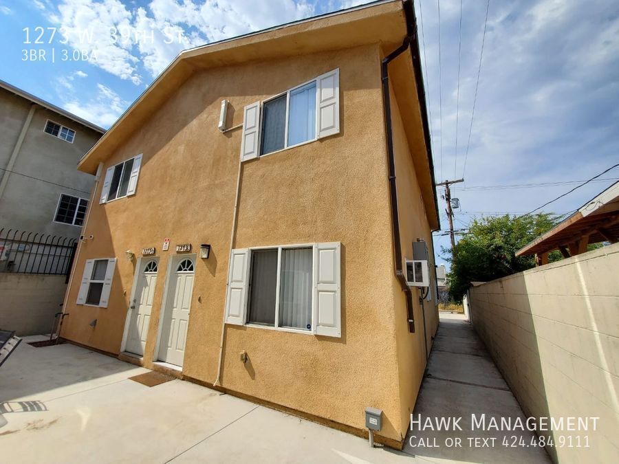Spacious 3 Bedroom 3 Bath Located In The Heart Of Los Angeles property image