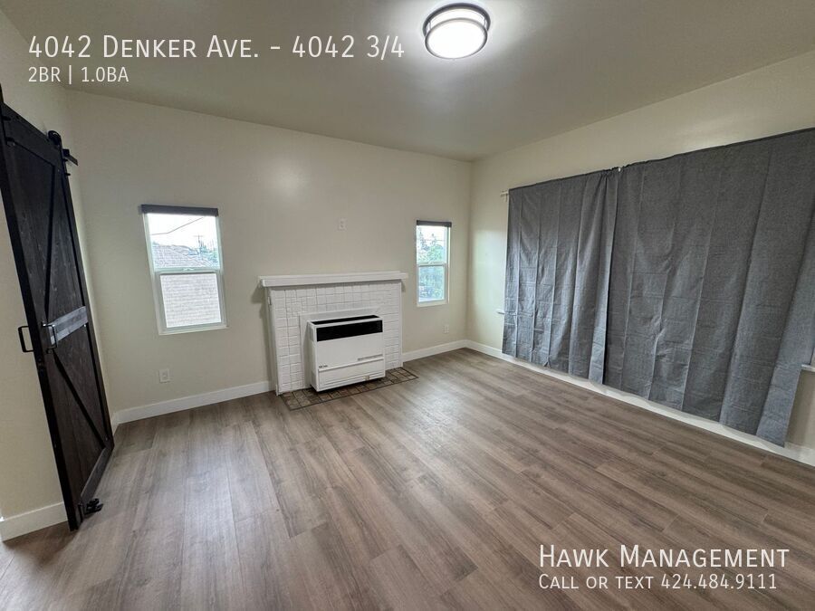 Charming 1 Bed + Den at 4042 Denker Ave - Unit 3/4 property image