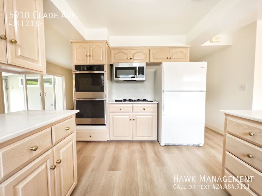 LOCATION, LOCATION, LOCATION! Charming 4-Bedroom Home in Desirable Woodland Hills, CA property image