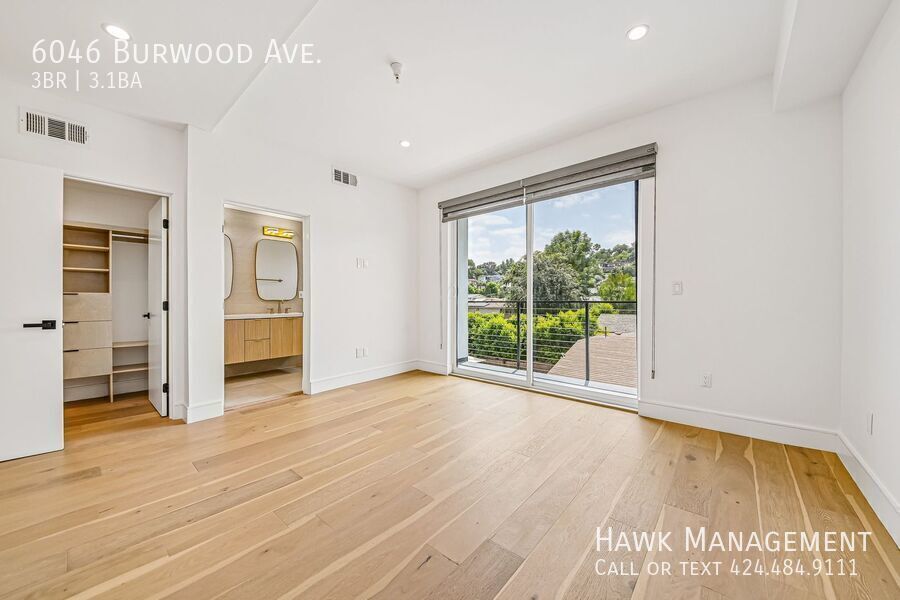 Move In Special: Half off First Month's Rent - Modern Luxury 3BD/4BA Home with Rooftop property image