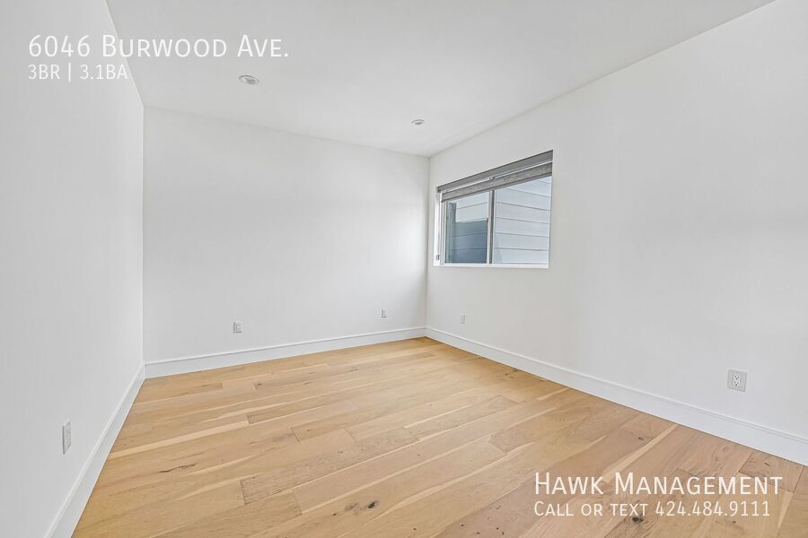 Move In Special: Half off First Month's Rent - Modern Luxury 3BD/4BA Home with Rooftop property image
