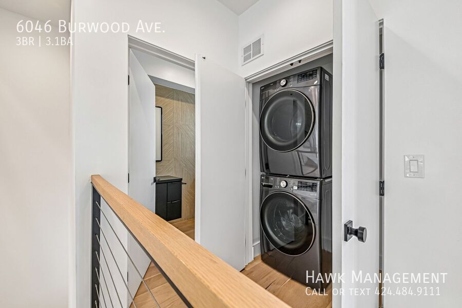 Move In Special: Half off First Month's Rent - Modern Luxury 3BD/4BA Home with Rooftop property image