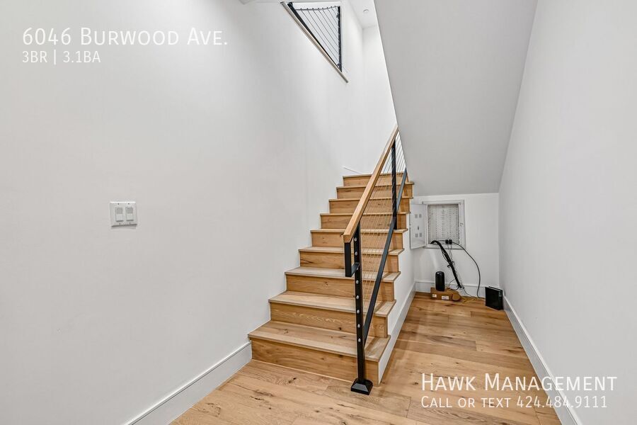 Move In Special: Half off First Month's Rent - Modern Luxury 3BD/4BA Home with Rooftop property image