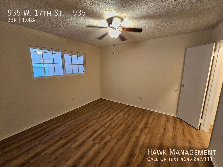 Comfortable 2-Bedroom Home with Garage & Additional Parking Available Now! property image