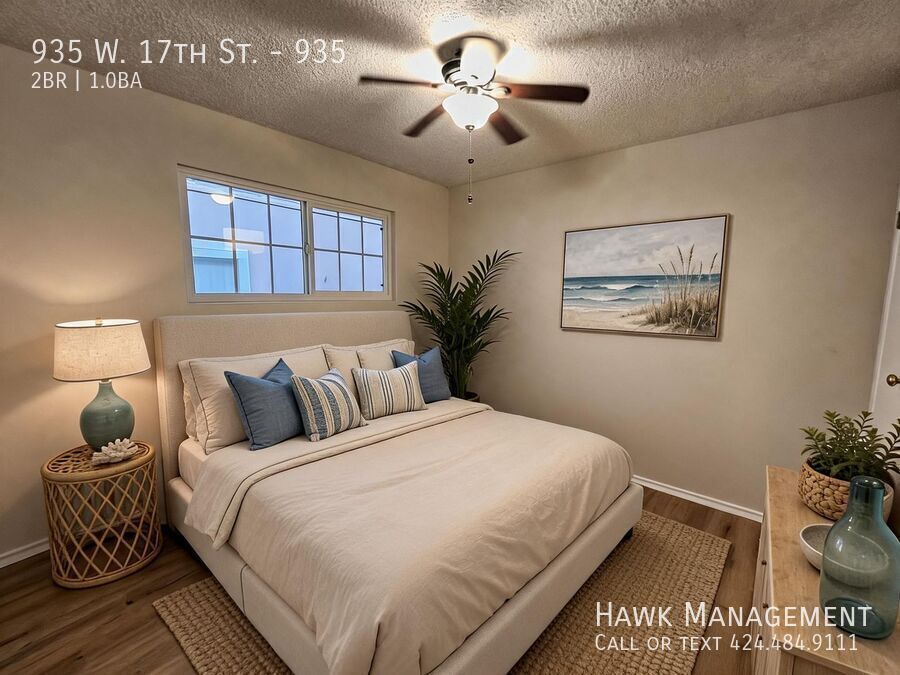 Comfortable 2-Bedroom Home with Garage & Additional Parking Available Now! property image