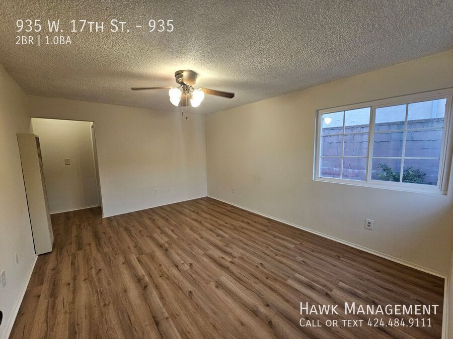 Comfortable 2-Bedroom Home with Garage & Additional Parking Available Now! property image