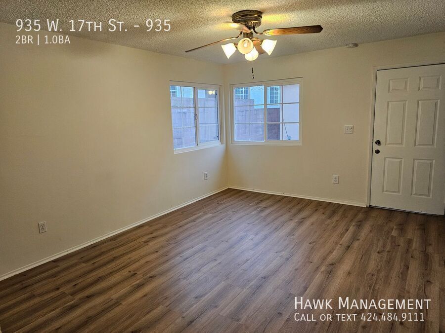 Comfortable 2-Bedroom Home with Garage & Additional Parking Available Now! property image
