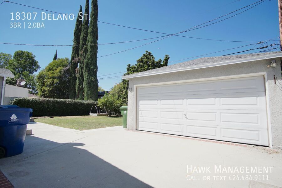 Beautiful 3 bedroom, 2 bathroom house in Tarzana. property image