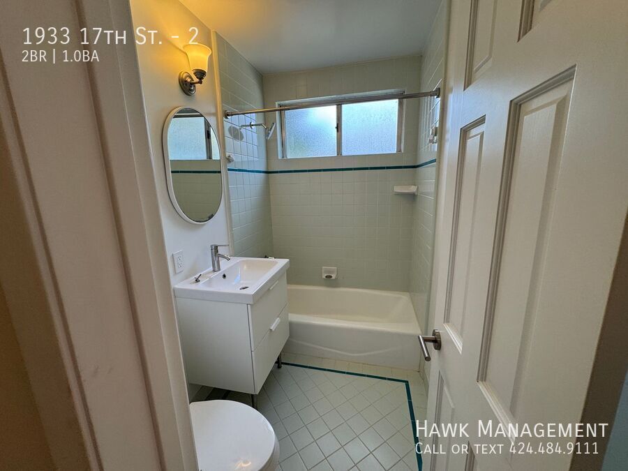 Charming 2-Bedroom Santa Monica Retreat! property image