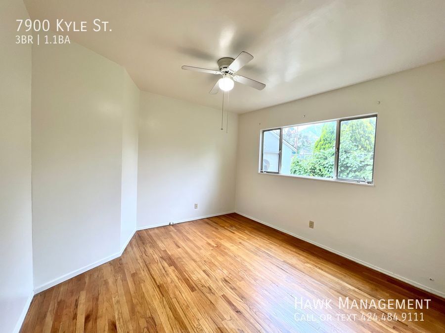 Great Single Family house in Sunland CA property image